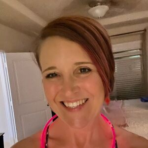 Meet your Posher, Courtney